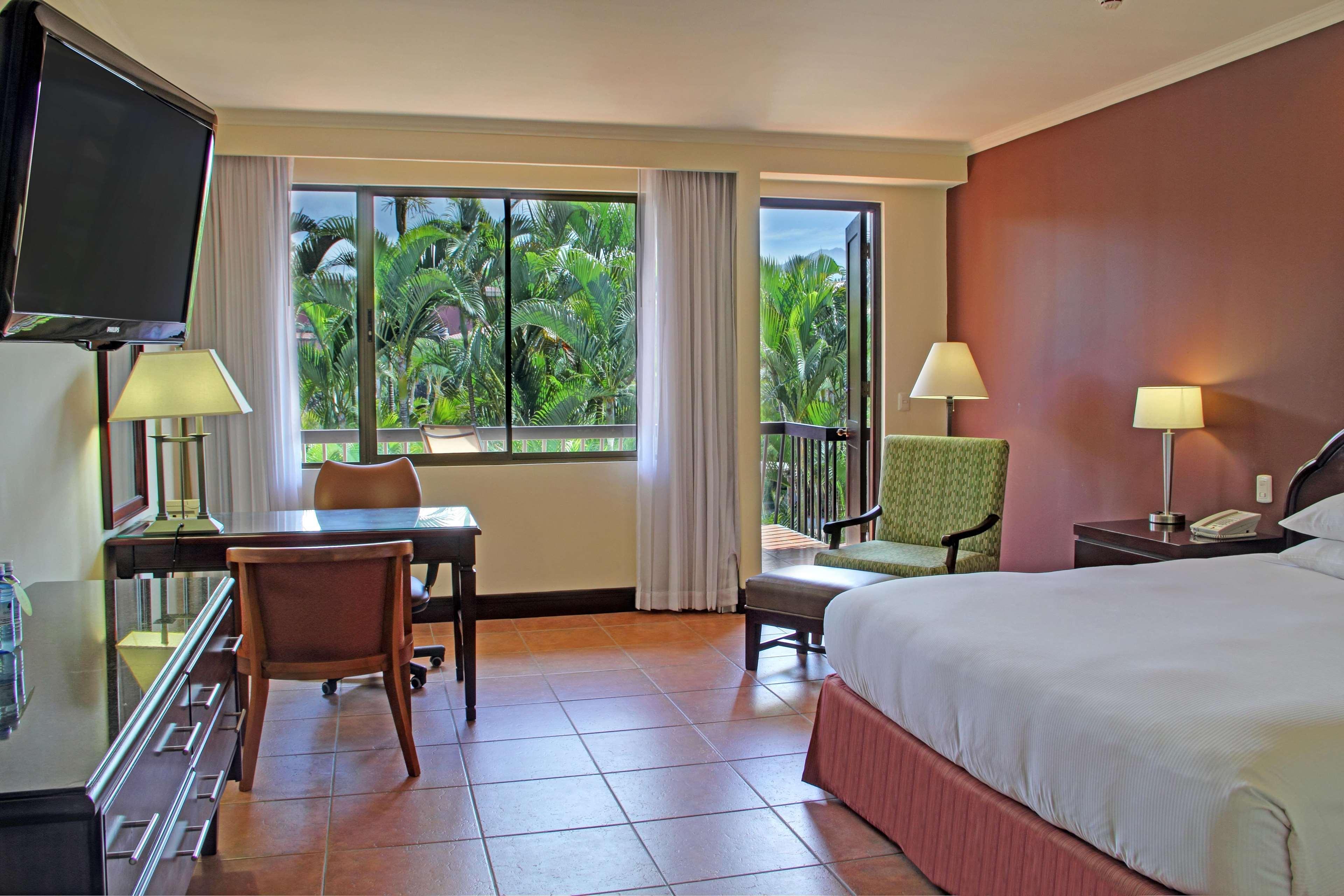 ดับเบิ้ลทรี บายฮิลตัน โฮเต็ล กาเรียรี ซานโคเซ่ Hotel ซานโฮเซ ภายนอก รูปภาพ A room at the Hilton San Diego Bayfront