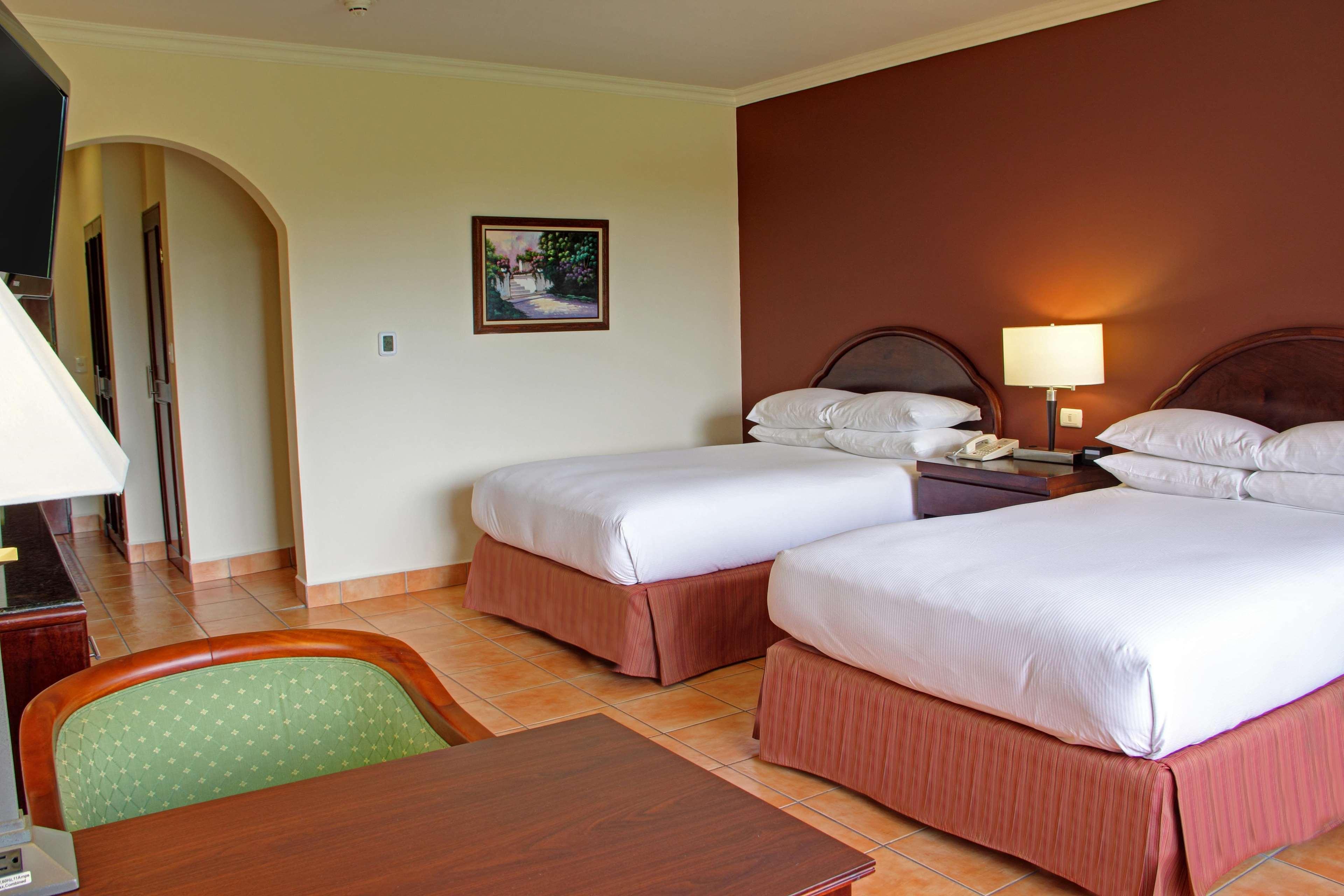 ดับเบิ้ลทรี บายฮิลตัน โฮเต็ล กาเรียรี ซานโคเซ่ Hotel ซานโฮเซ ภายนอก รูปภาพ A room at the hotel