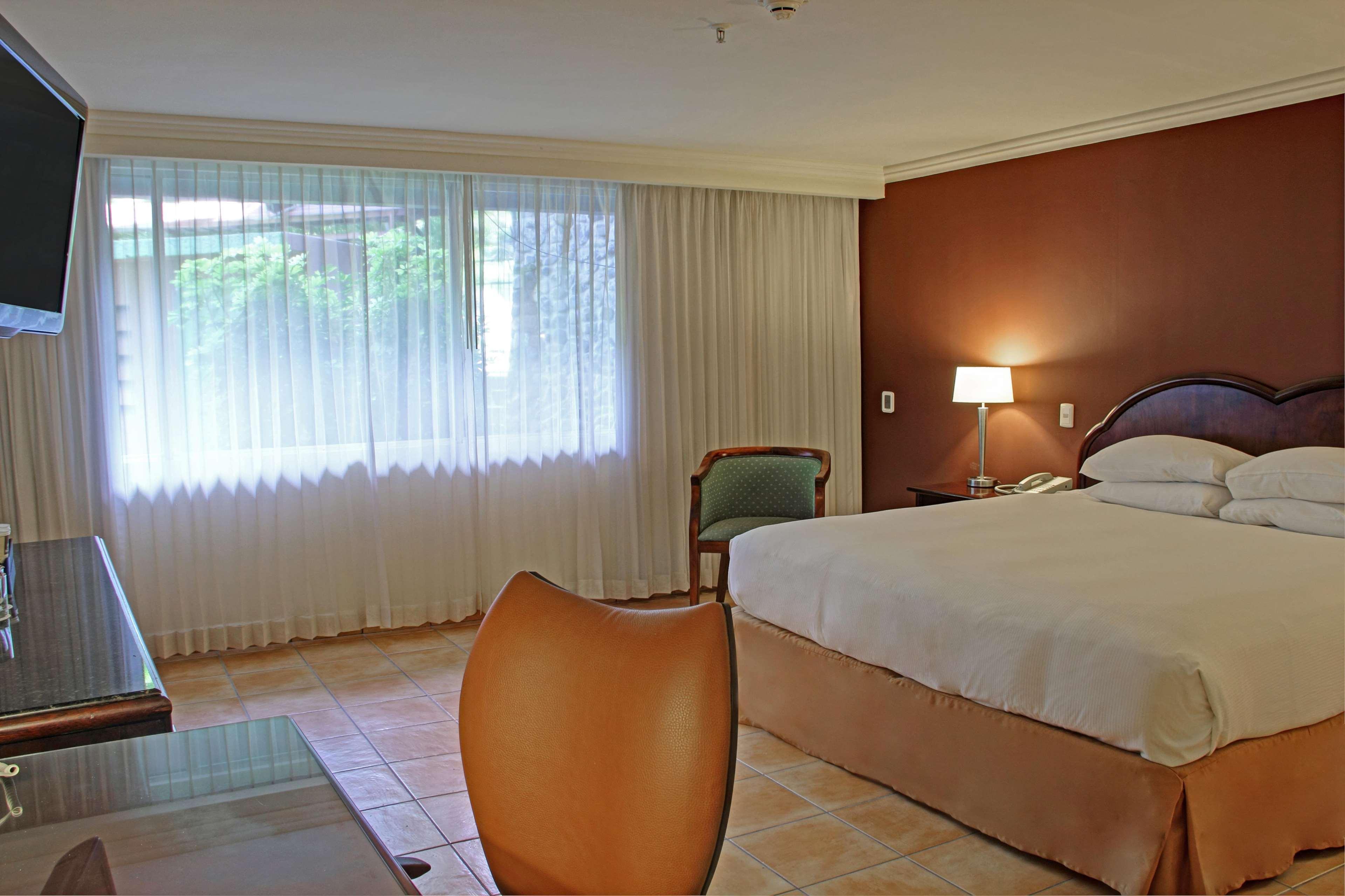ดับเบิ้ลทรี บายฮิลตัน โฮเต็ล กาเรียรี ซานโคเซ่ Hotel ซานโฮเซ ภายนอก รูปภาพ A room at the hotel