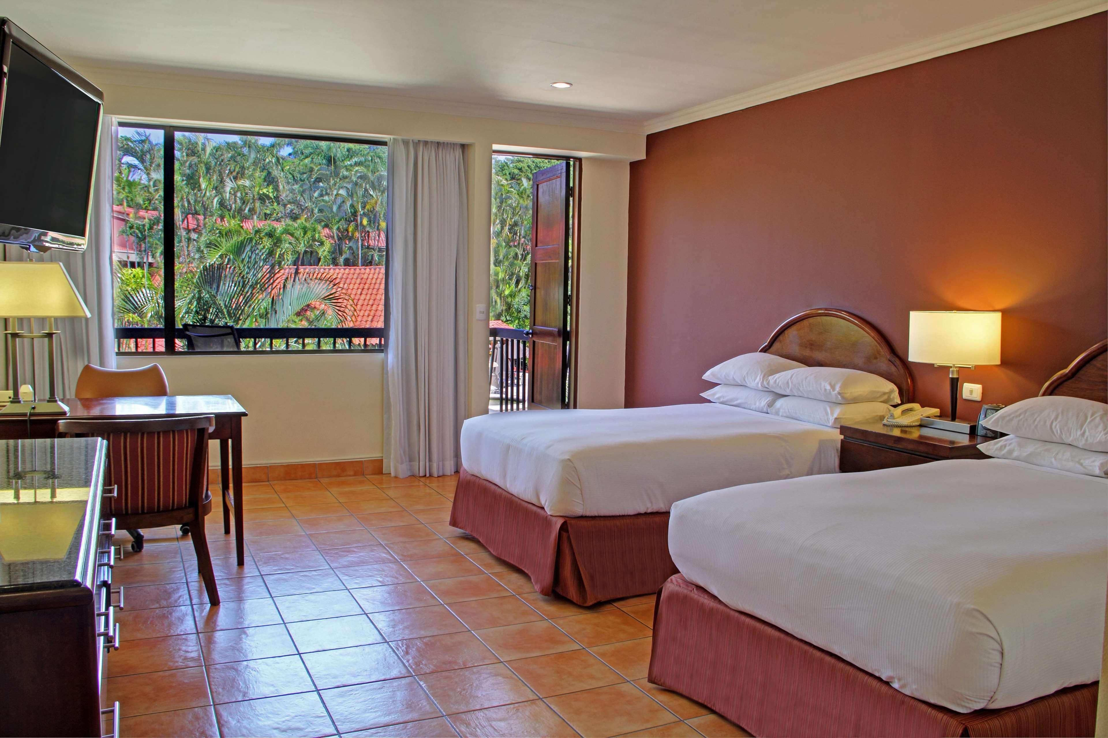 ดับเบิ้ลทรี บายฮิลตัน โฮเต็ล กาเรียรี ซานโคเซ่ Hotel ซานโฮเซ ภายนอก รูปภาพ A room at the hotel