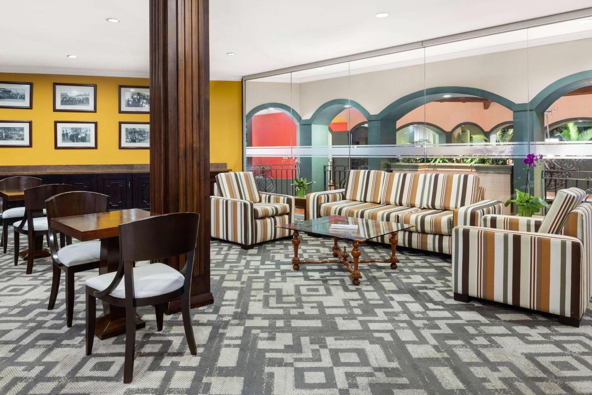 ดับเบิ้ลทรี บายฮิลตัน โฮเต็ล กาเรียรี ซานโคเซ่ Hotel ซานโฮเซ ภายนอก รูปภาพ